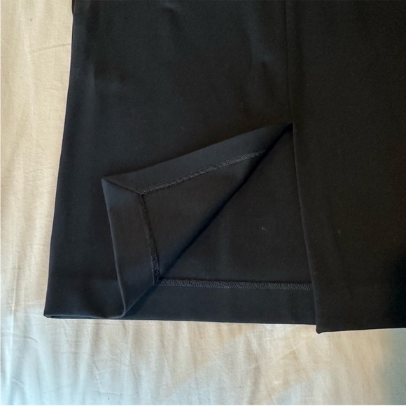 NWOT Express Black Midi Pencil Skirt, Large - Picture 4 of 5